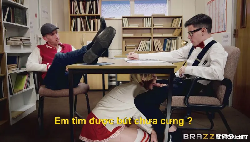 Chịch nhân tình tên đầu em gái ở trường vietsub