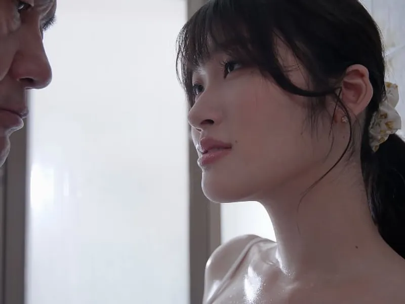 ông chồng bỏ bê, vợ yêu được ông chú giúp thỏa mãn cơn nứng lồn lồn